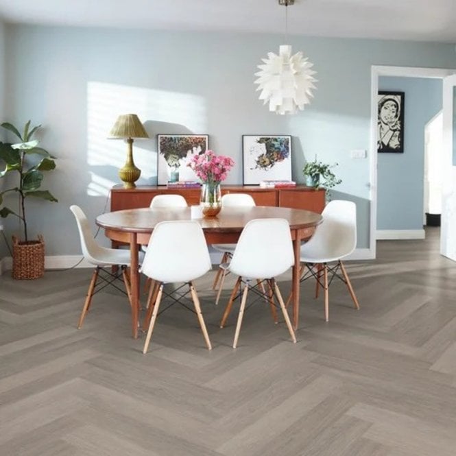 Karndean Design Flooring Grey Studio Oak KP152 Knight Tile